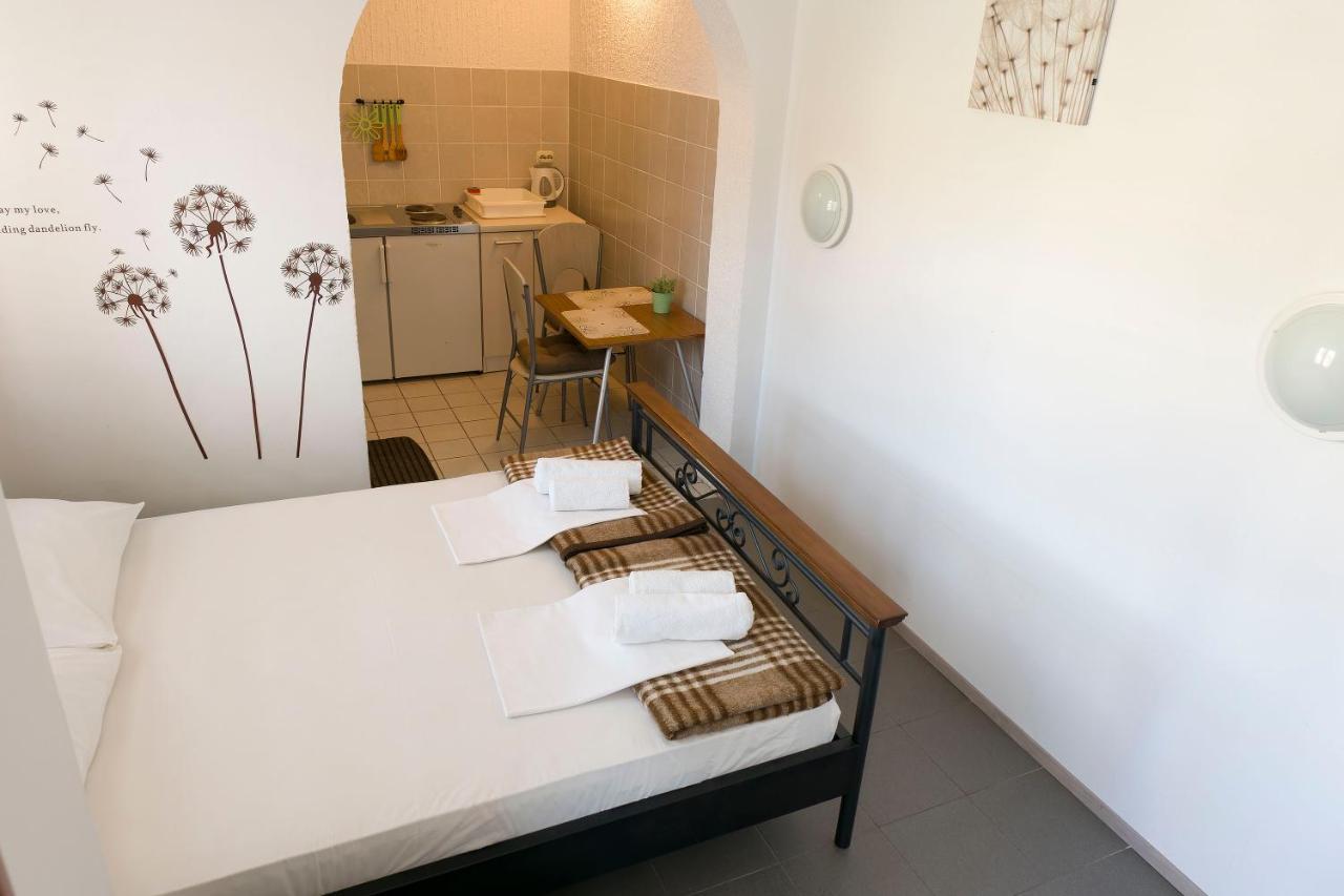 Apartments Victoria Trogir Exterior photo